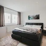 Modern Centre Just Steps From Mirabell Palace * Salzburgo