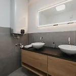 Modern Centre Just Steps From Mirabell Palace *