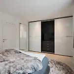 Modern Centre Just Steps From Mirabell Palace 아파트 *